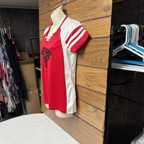 Majestic brand Atlanta Falcons NFL Red and White Sports Jersey size M - Picture 6 of 8